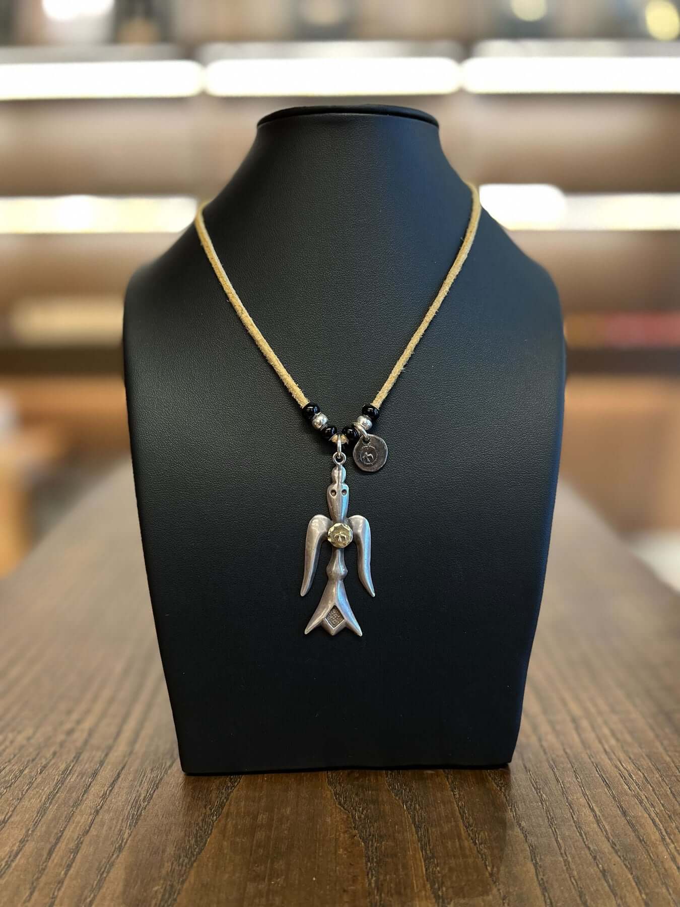 Goros Bird Pendant Setup