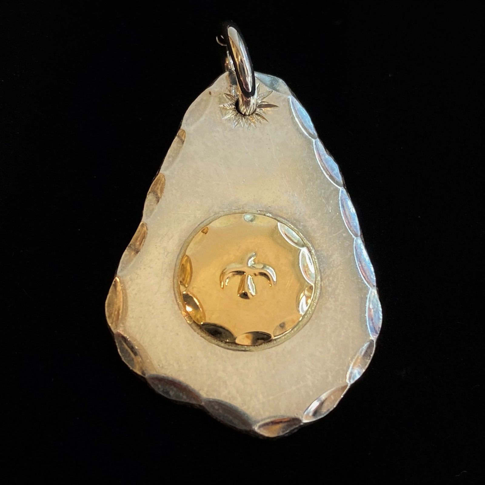 Metal Pendant with K18 Gold Stamp | Goros Authorized Dealer
