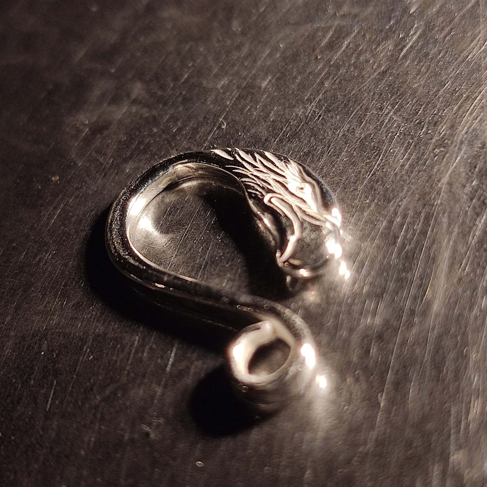 Ken Kikuchi Chain Hook