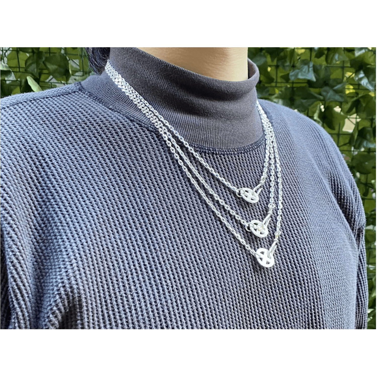 First Arrow&#39;s Size Small Silver Chain With Medicine Wheel