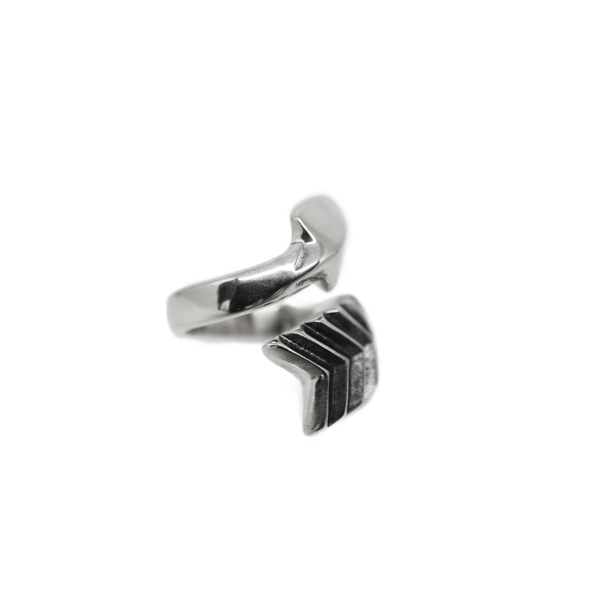 アクセサリー CODY SANDERSON C1-03-007 4RoundWireCuff アクセサリー CODY SANDERSON C1-03-007 4RoundWireCuff CODY