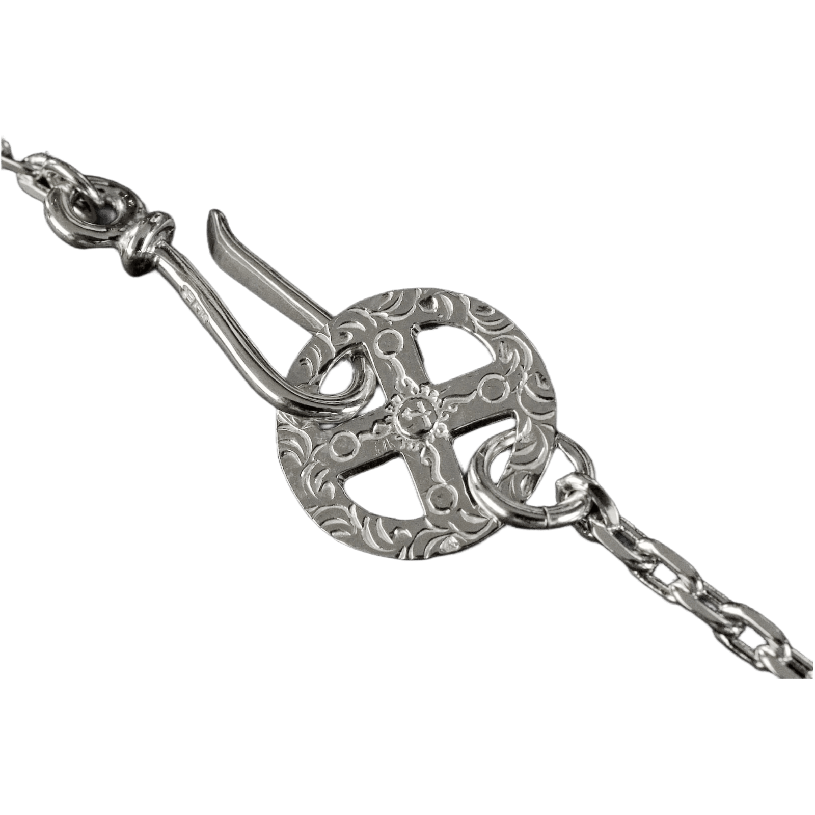 First Arrow&#39;s Size Small Silver Chain With Medicine Wheel