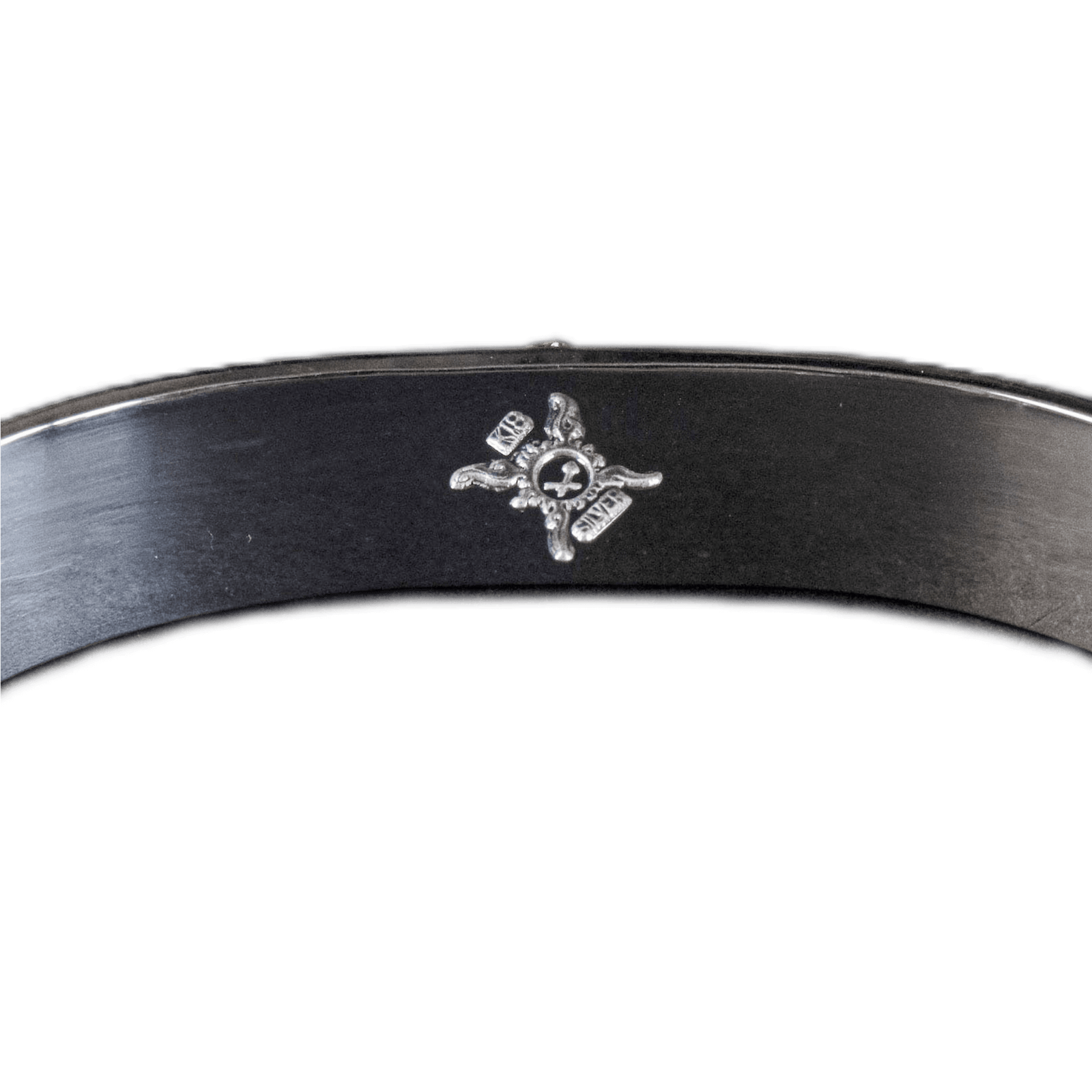 First Arrow&#39;s 12mm Arabesque Bangle with 18k Gold Sakura Flower