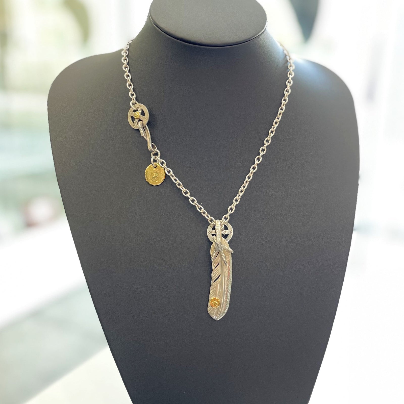 Goros Xl Feather With Sv Claw (Right) (Xl) Setup