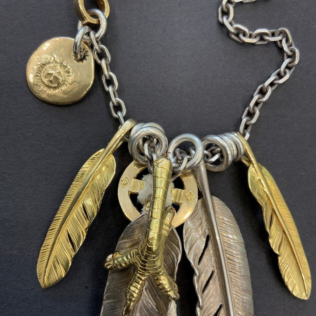 Goros Feather With Metal And Gold Claw (Left) (Xl) Setup