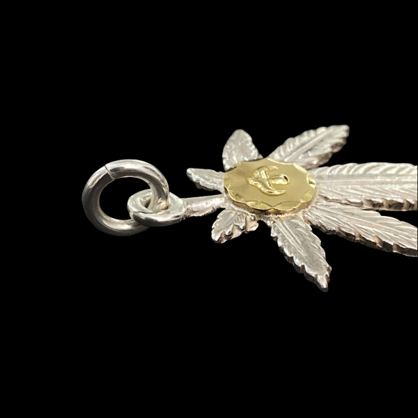 Goros Silver Grass Pendant With K18 Gold-Large