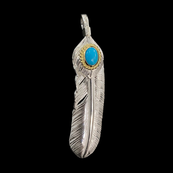 Goro's Turquoise Feather Pendants - Native Feather | 日本の