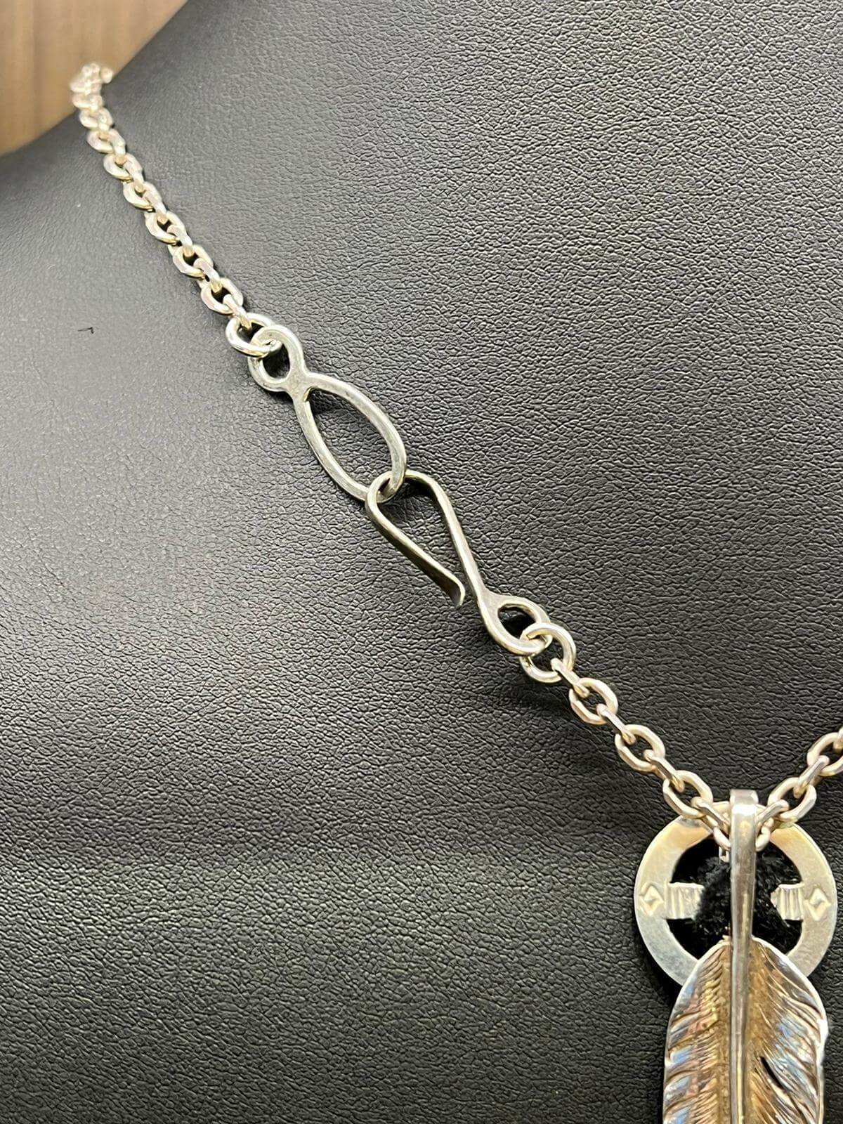 Goros Plain Feather With Silver Wheel Setup