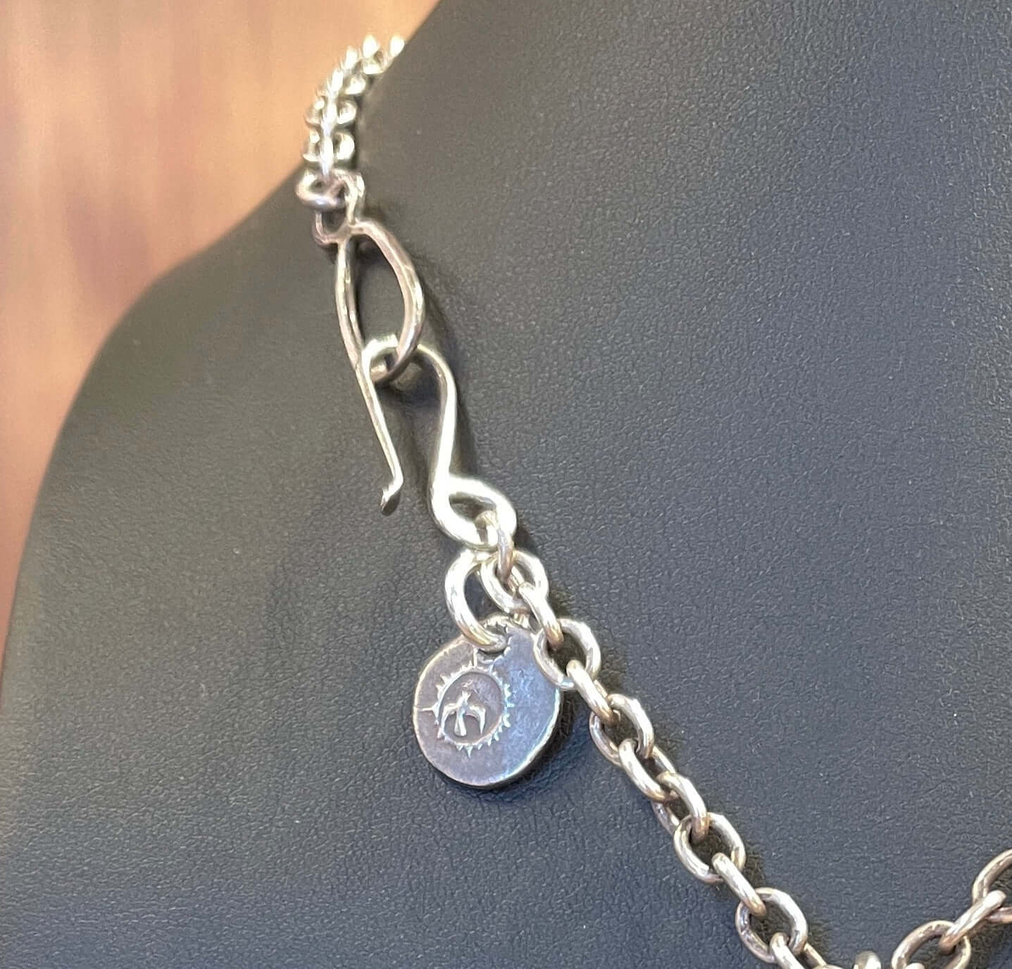 Goros 3 Hanging Feather Setup