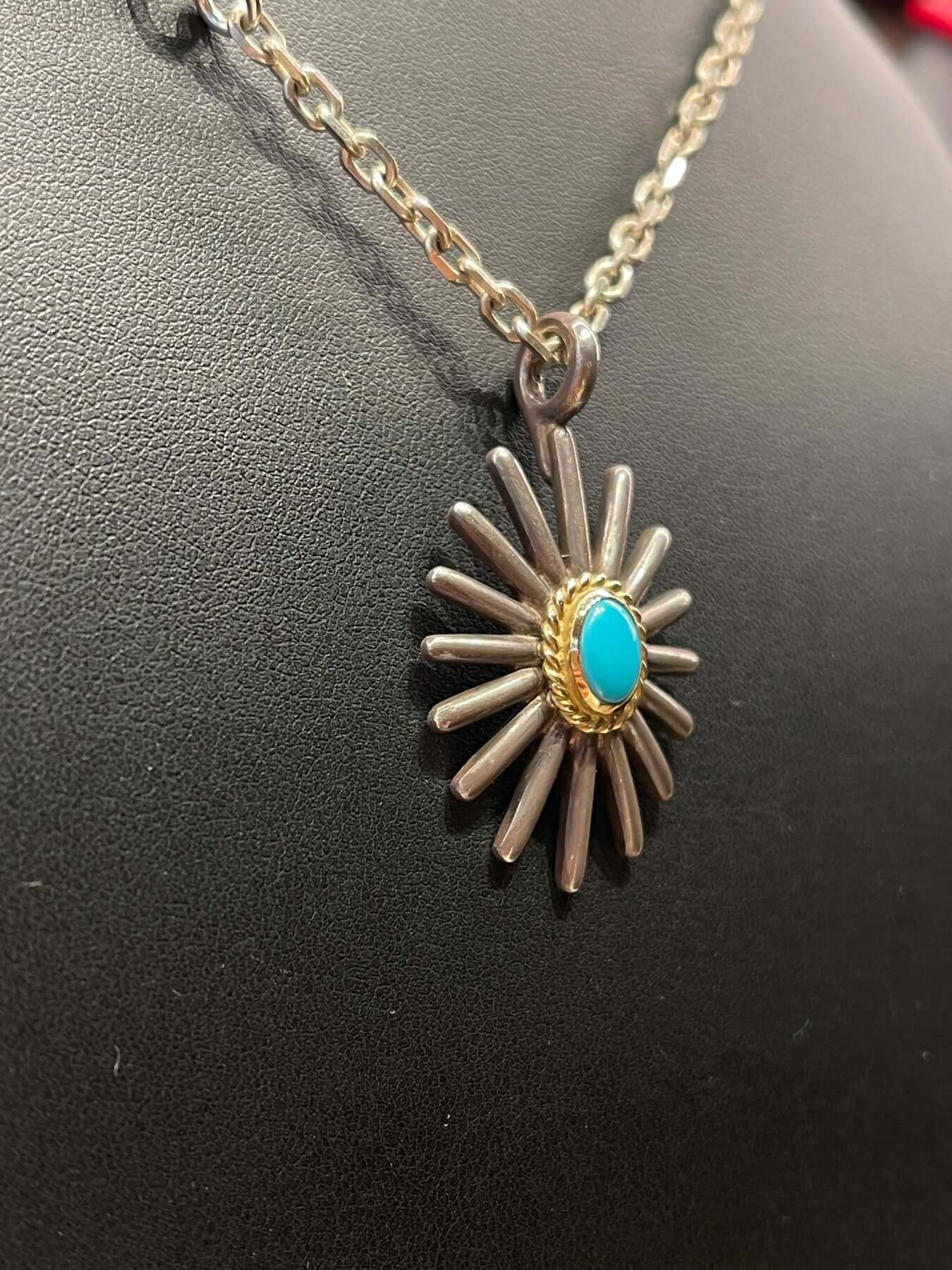 Goros Sea Urchin With Gold Rope Turquoise Setup