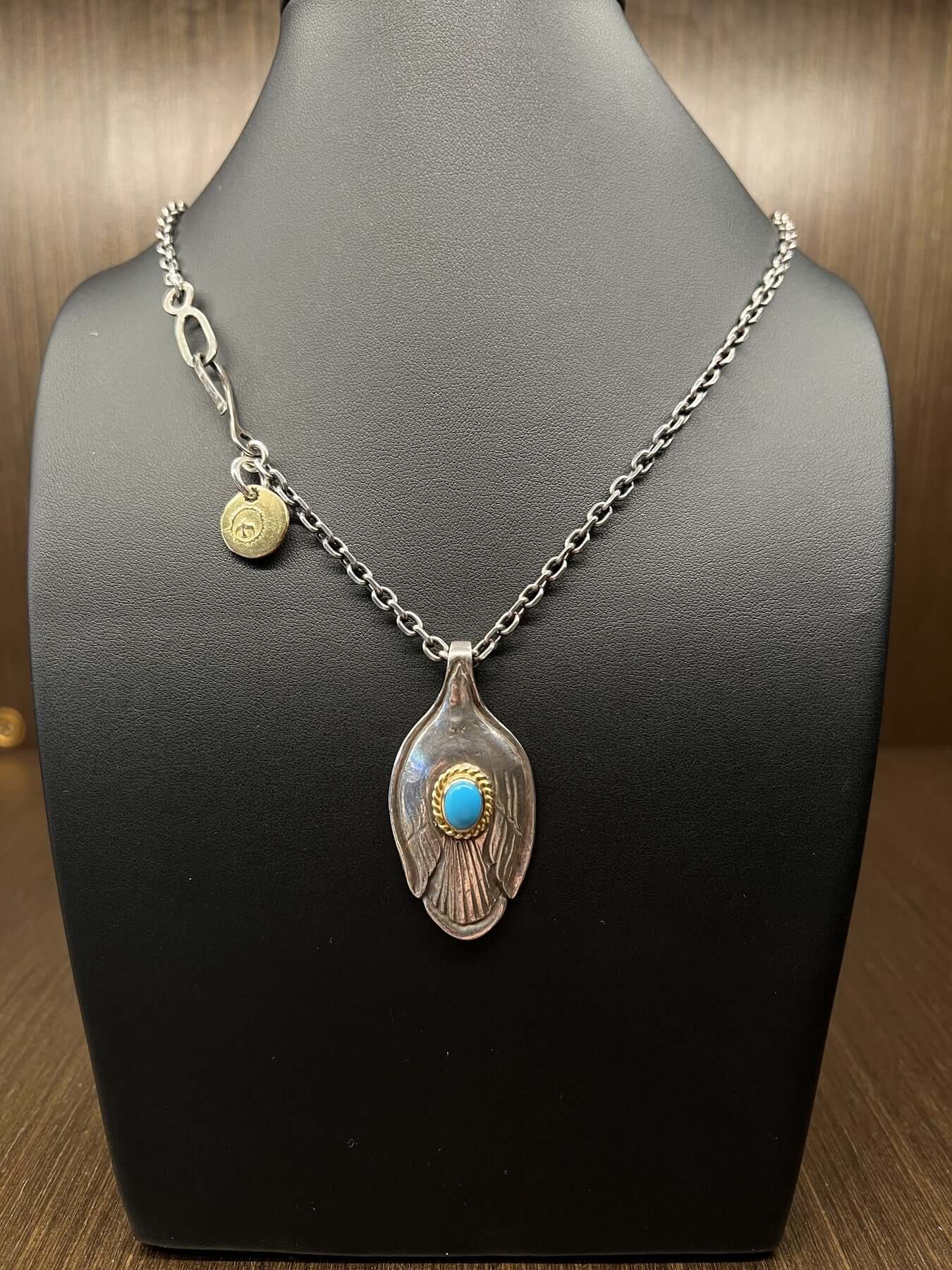 Goros Gold Rope Turquoise Spoon With Hook Chain Setup