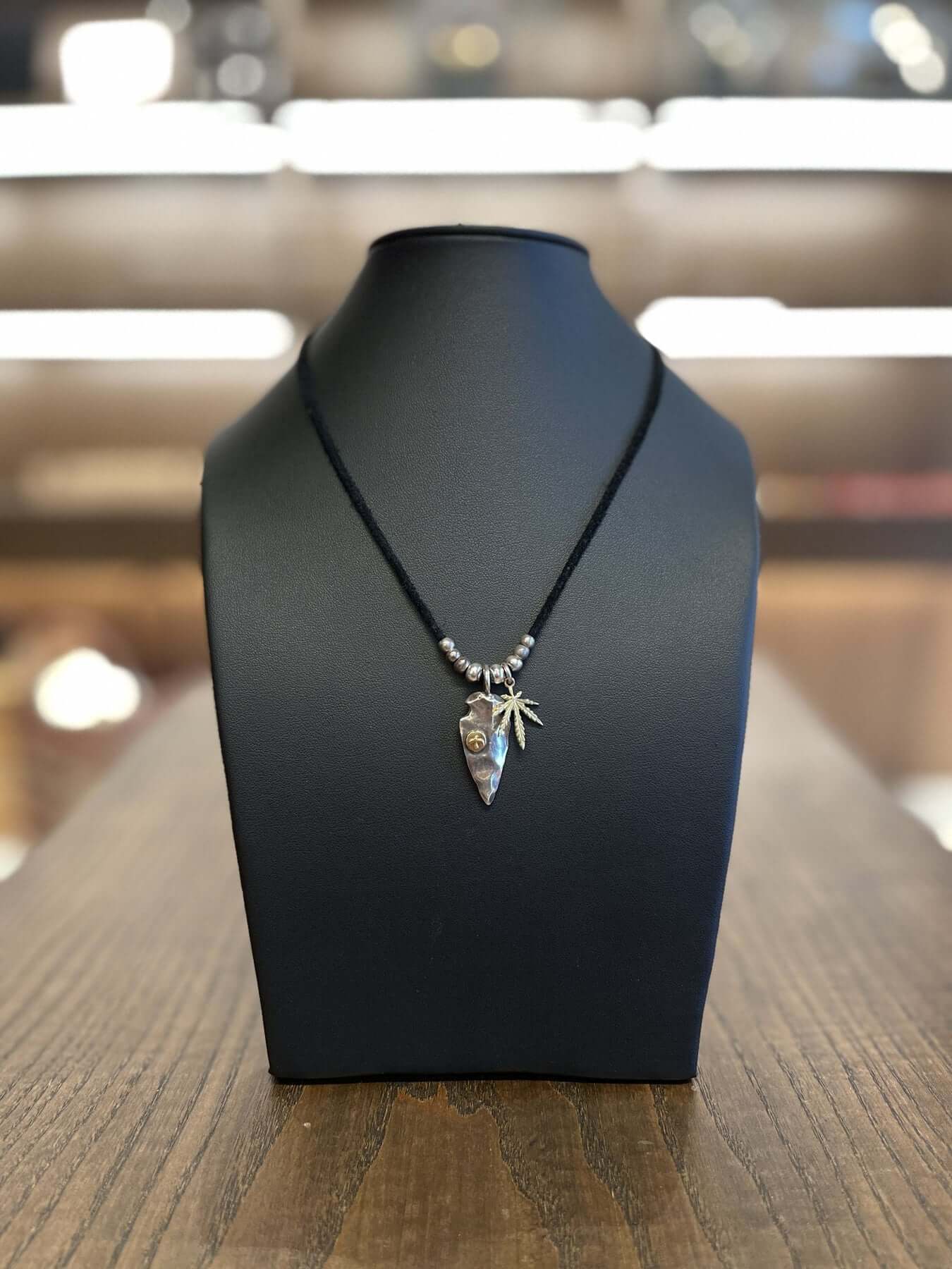 Goros Arrowhead Setup With All Gold Grass