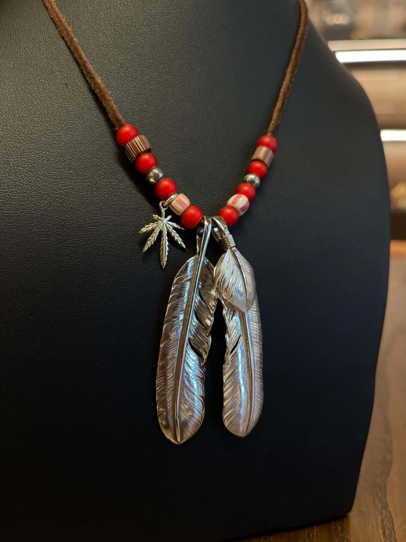 Goros Double Silver Feathers (Plain and Top Feather) Setup