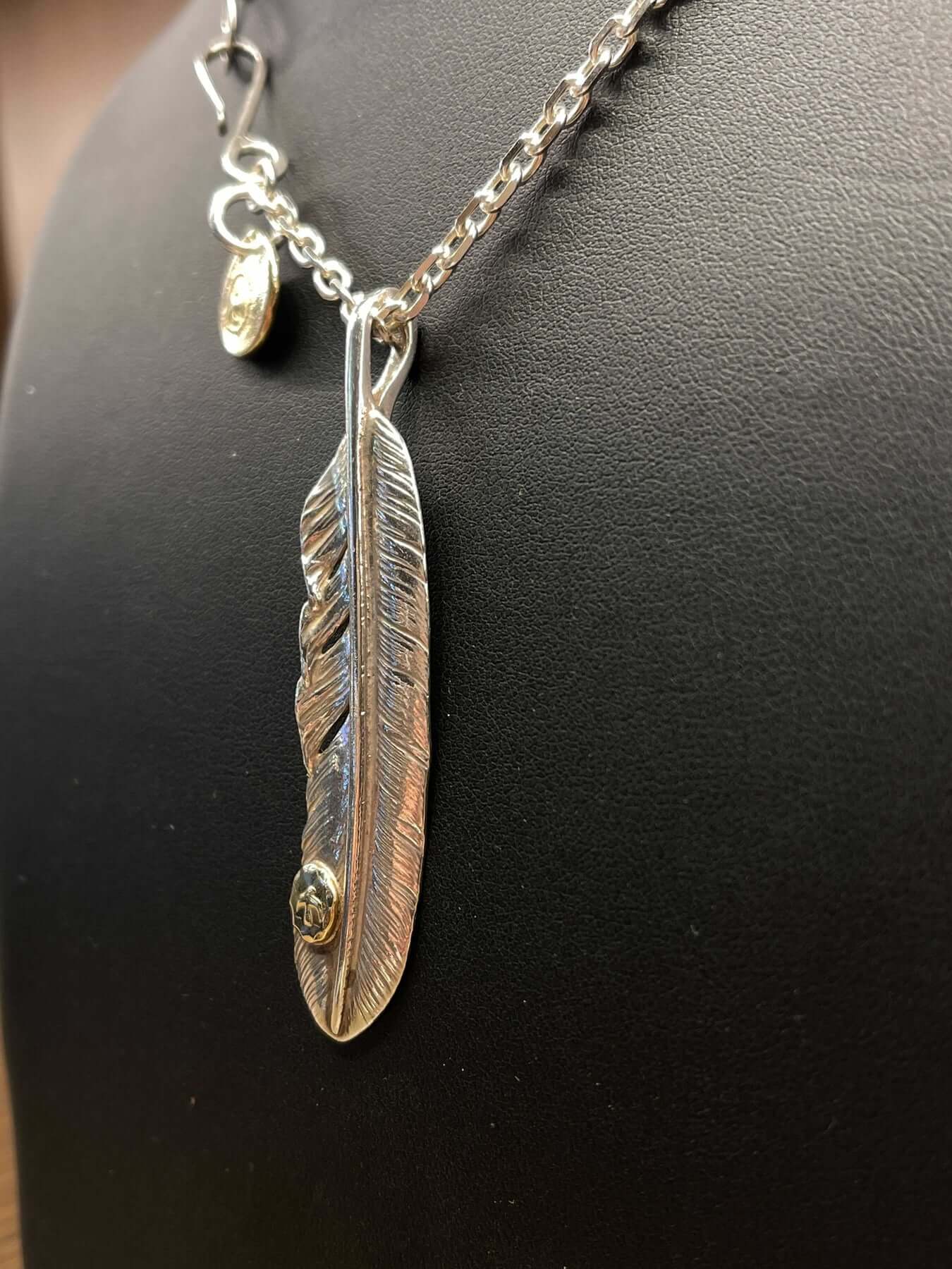 Goros Feather With Metal Setup
