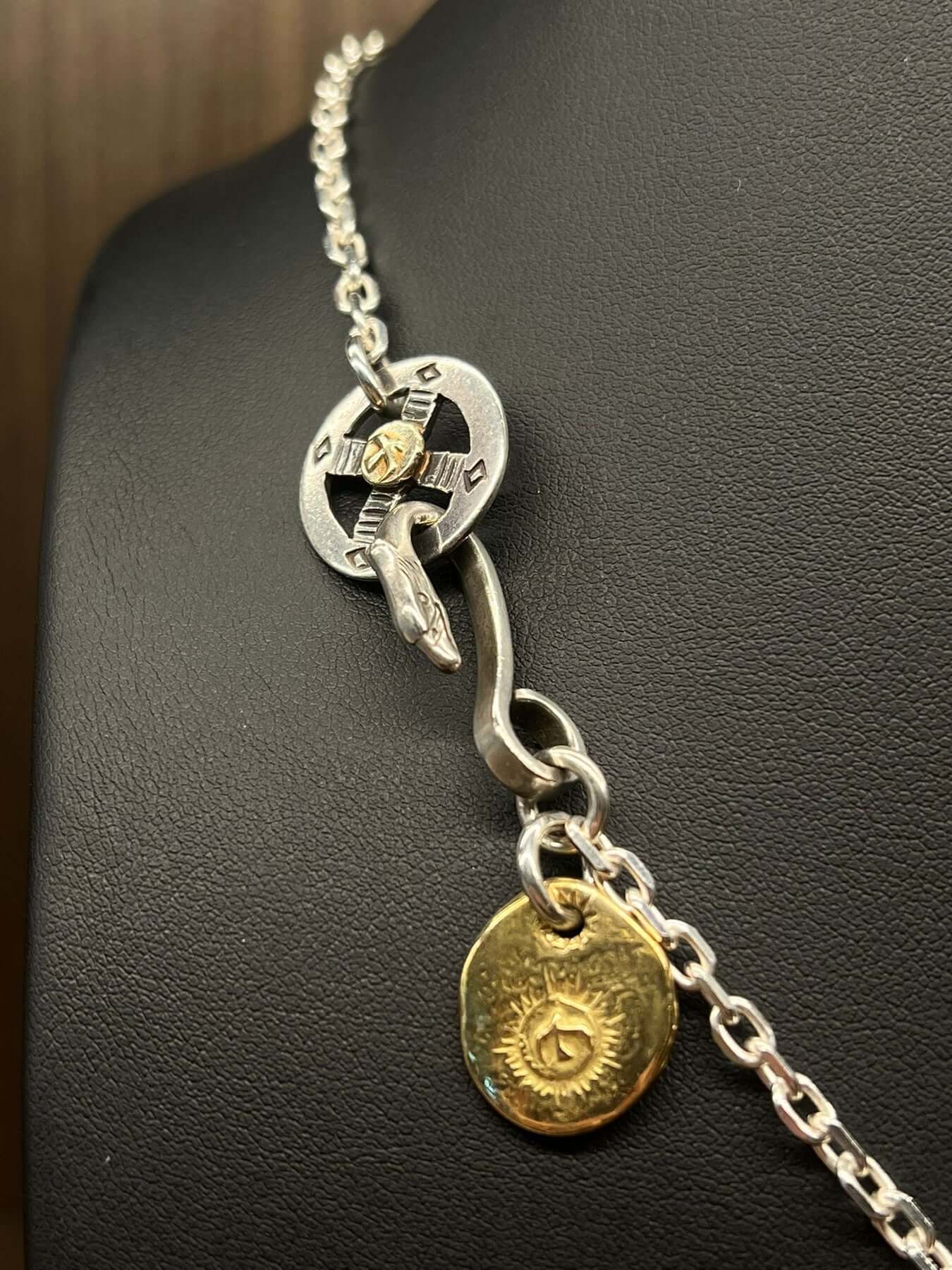 Goros Gold Top Gold Rope Turquoise Feather and Gold Sun Metal Setup