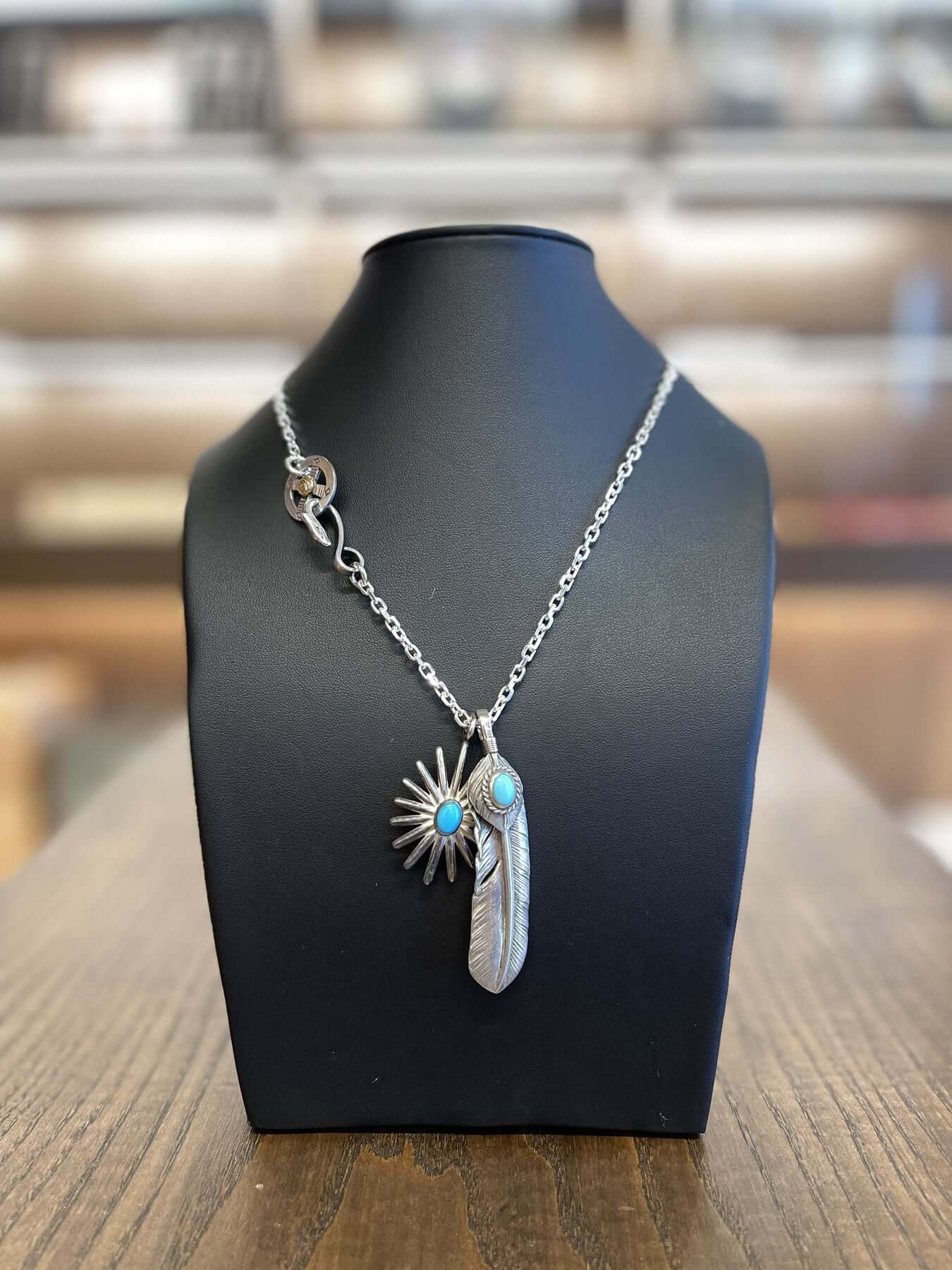 Goro's Turquoise Eagle Pendants - Native Feather | 日本のGoro's専門店