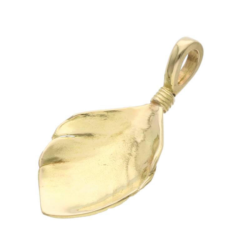 Gold Heart Pendant - Facing Left | Goro&#39;s Native Feather Authorized Dealer