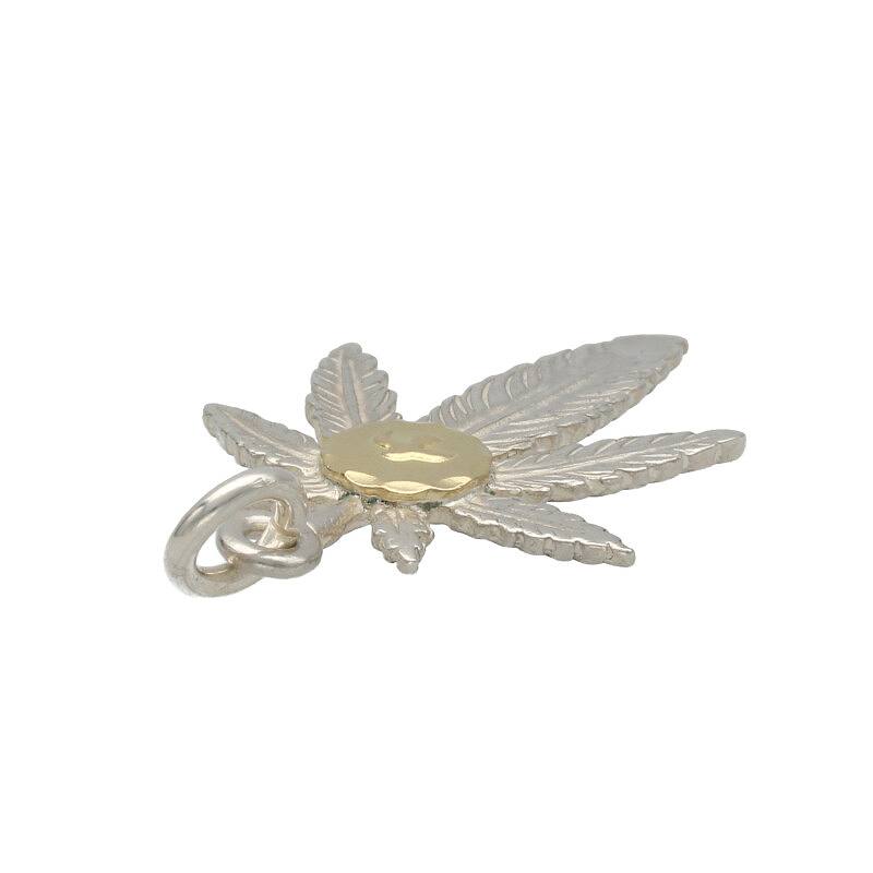 Silver Grass Pendant with K18 Gold-Large  | Goro&#39;s Authorized Dealer