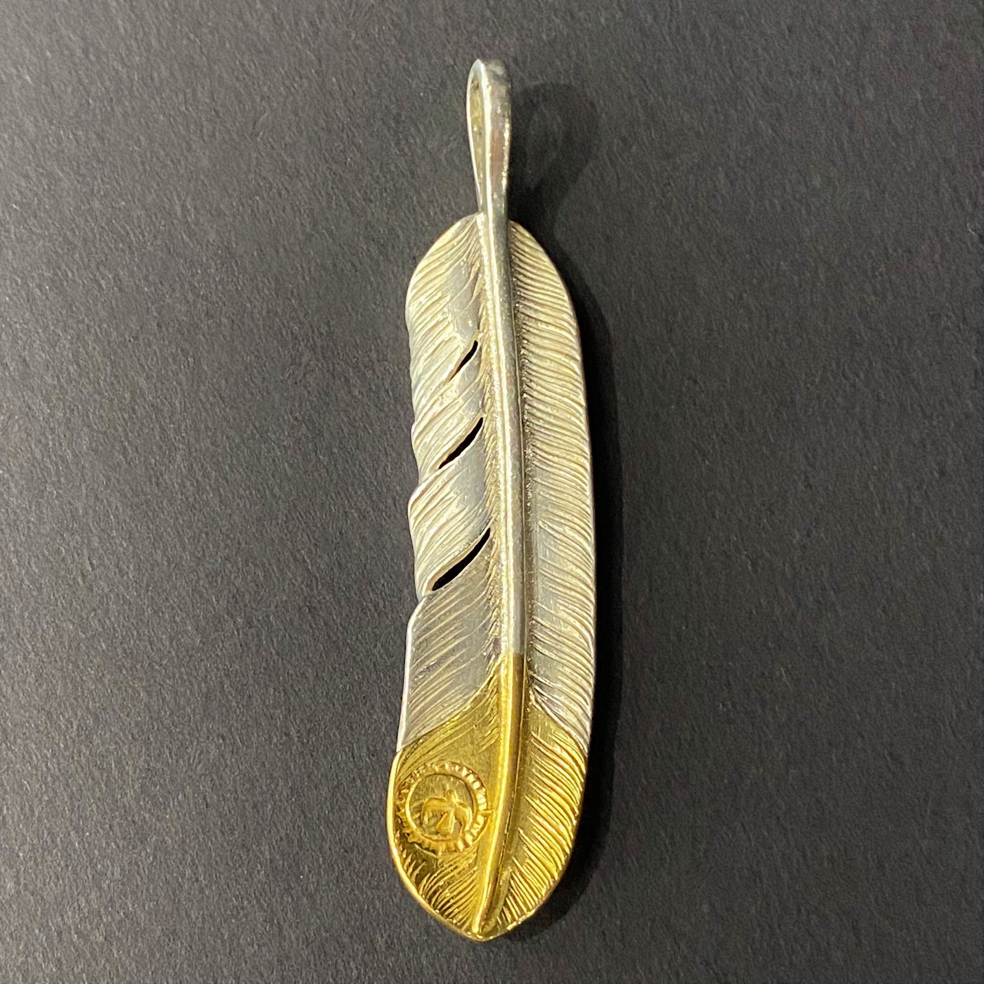 Gold Tip Feather - Facing Left | Goros Feather Authorized Dealer