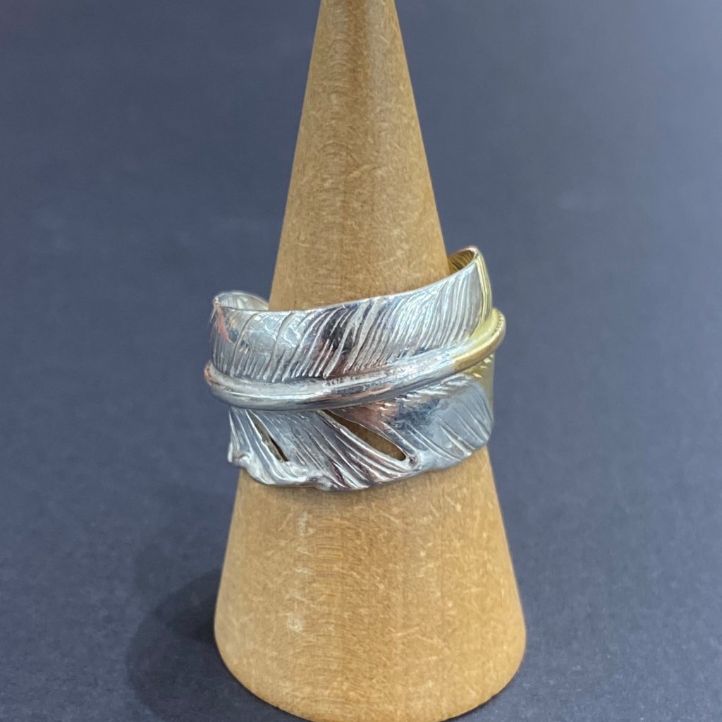 Gold Tip Feather Ring with Metal - Silver and Gold | Goro&#39;s Feather Authorized Dealer