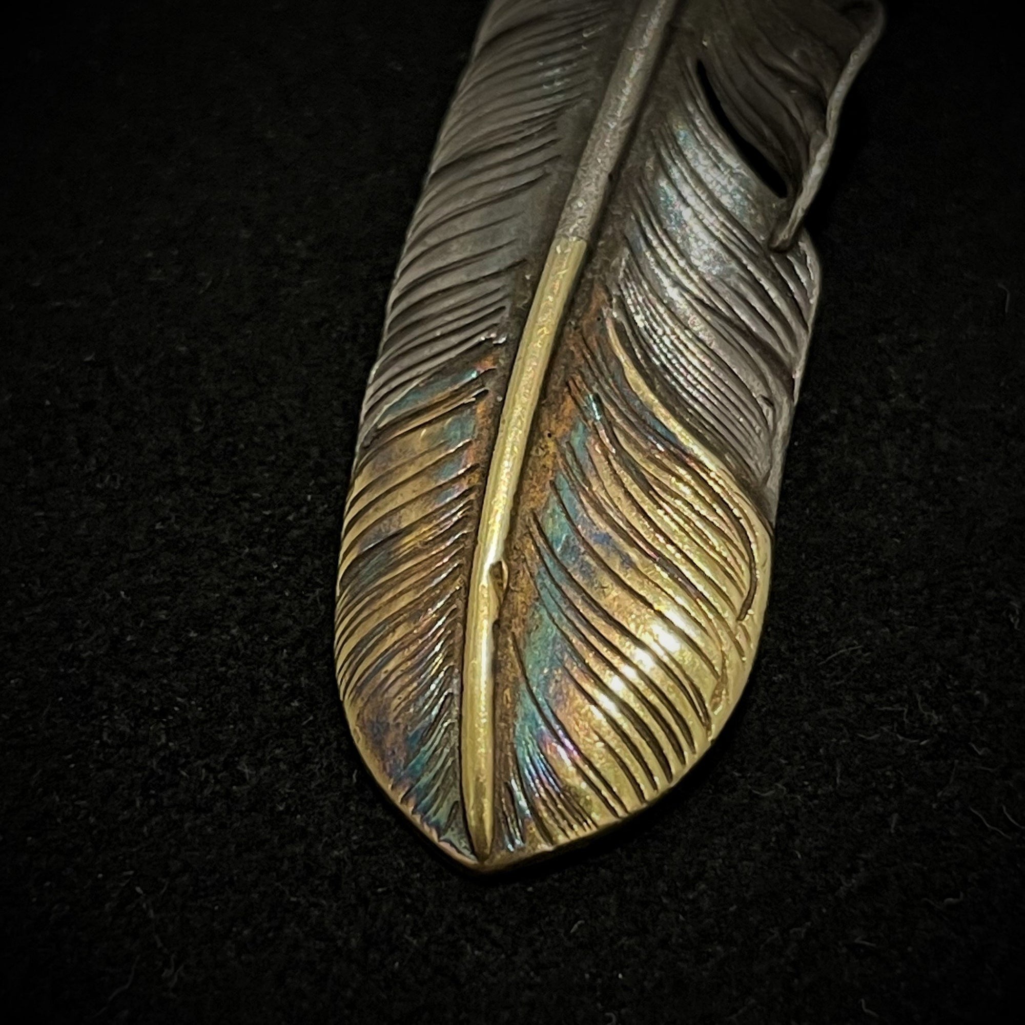 Oversized Gold Tip Feather with Gold Claw - Facing Left | Goro&#39;s Authorized Dealer