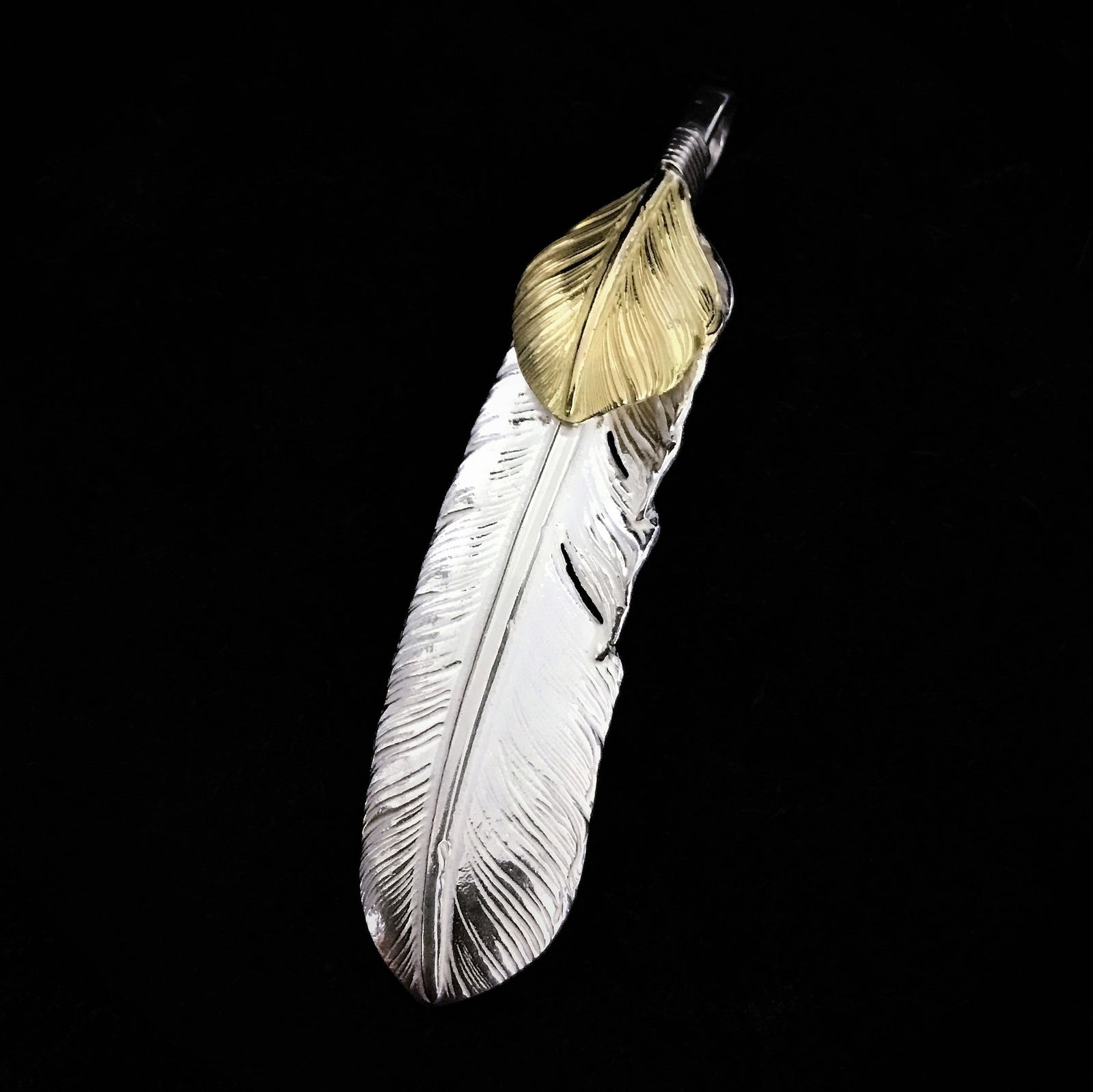 Goros XL Silver Claw Left, XL Gold Top Right Feathers - Native Feather