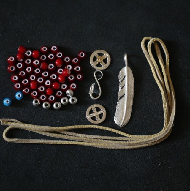 Silver Feather and Red Beads Setup | Goro&#39;s Authorized Dealer