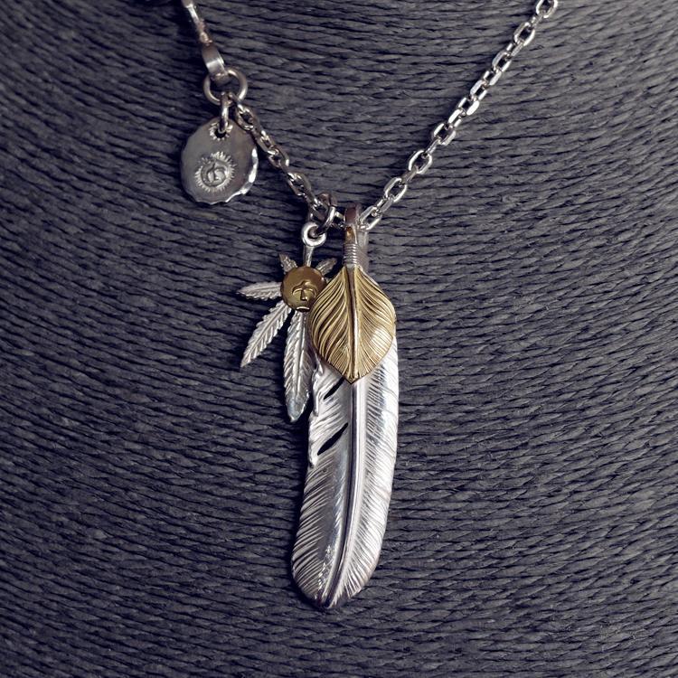 Gold Top Feather, Grass with 18K Gold, and Silver in Sun Metal Setup | Goro&#39;s Authorized Dealer