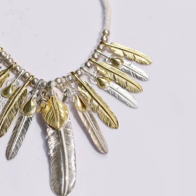 Gold and Silver Feather Setup | Goro&#39;s Feather Authorized Dealer