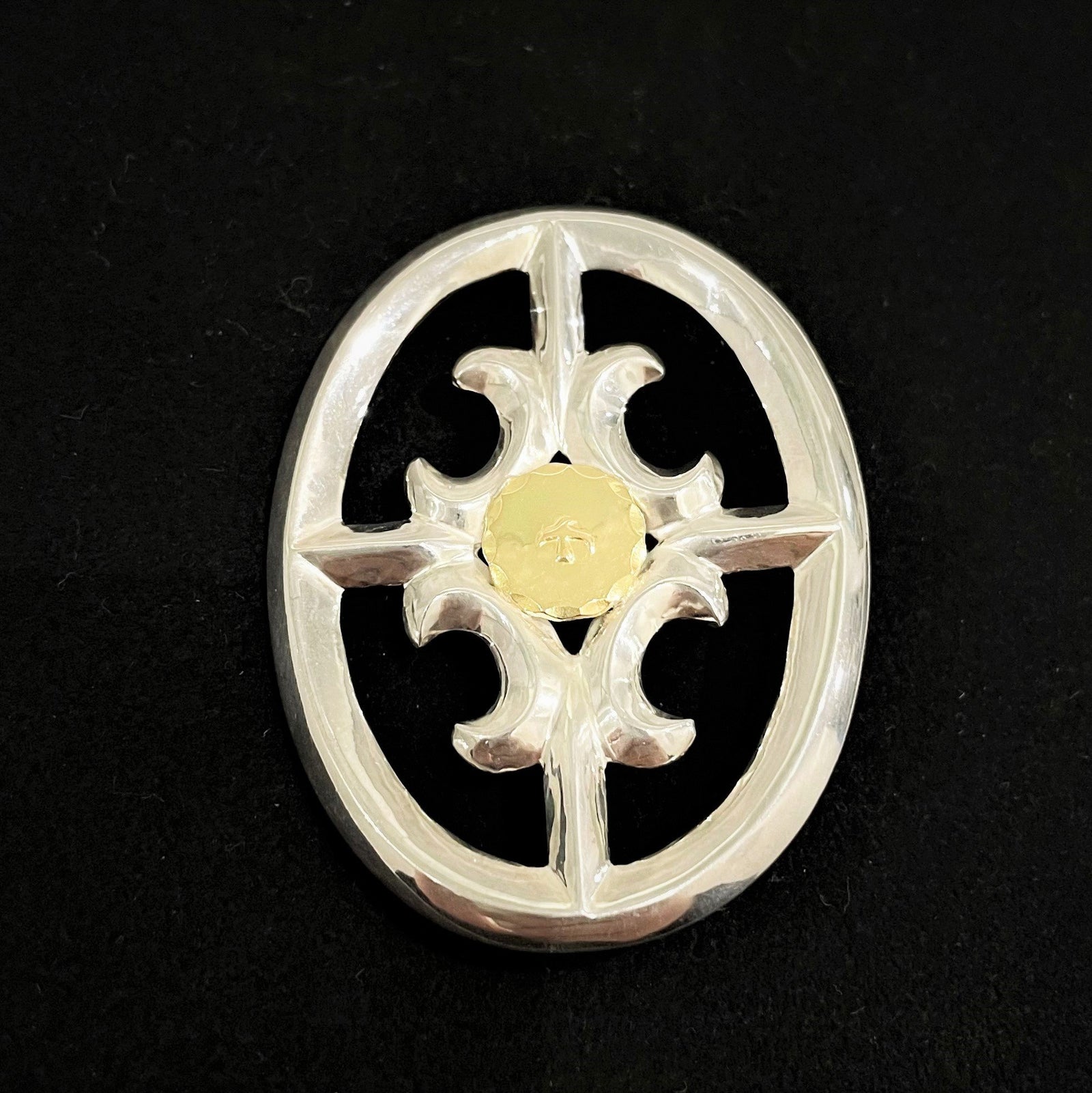 Goro's Windmill Concho with 18K Gold | Goros Authorized Dealer 