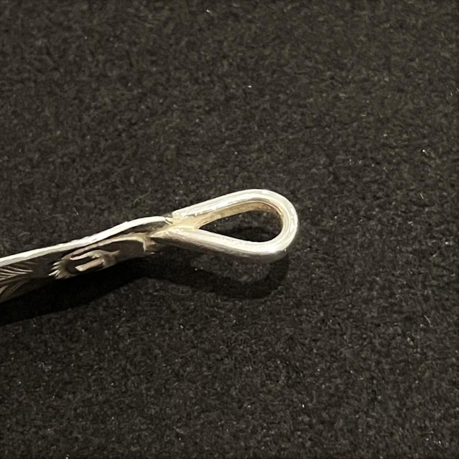 Silver Feather-Facing Right  | Goro&#39;s Feather Authorized Dealer